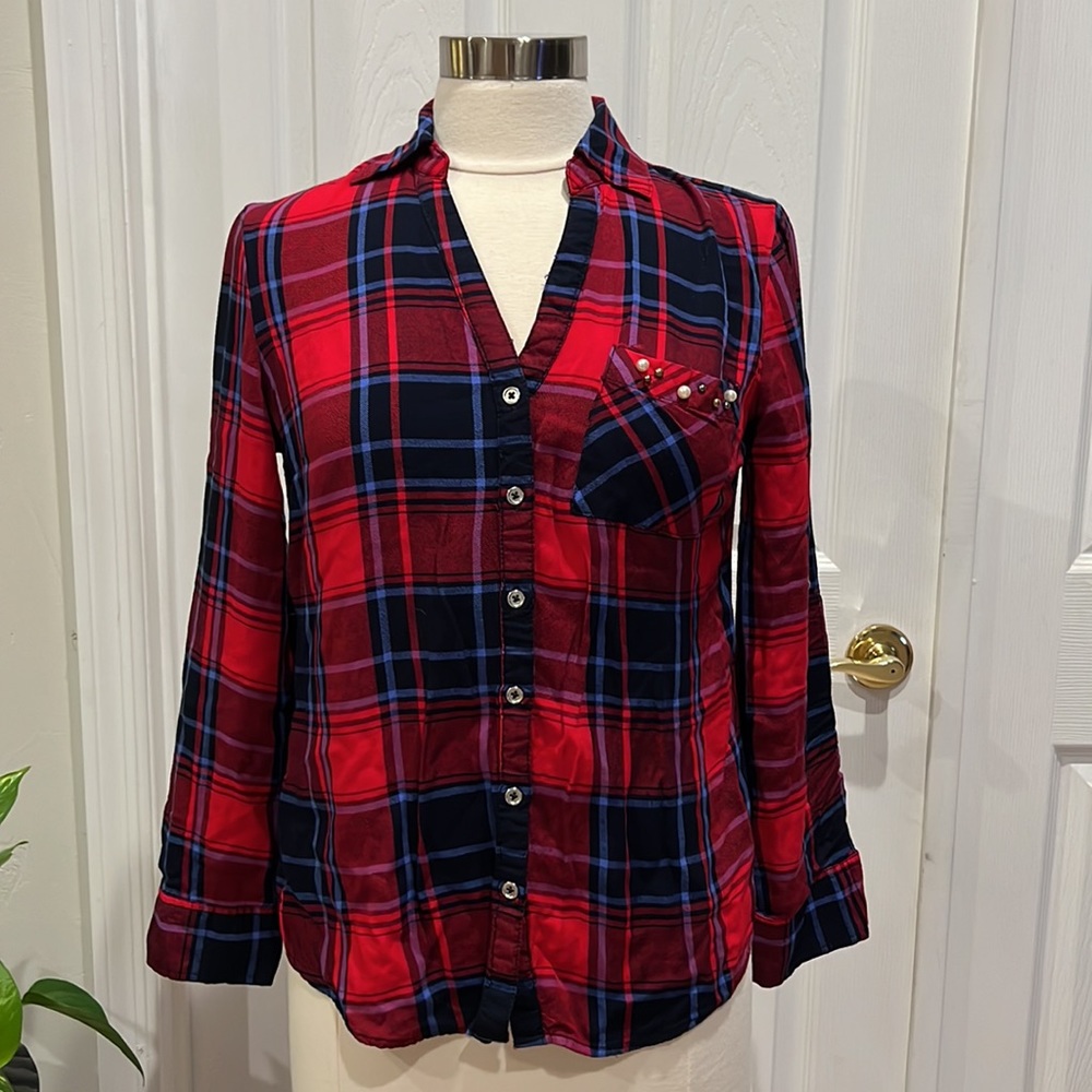 New York and Company Lightweight Super Soft Flannel Shirt